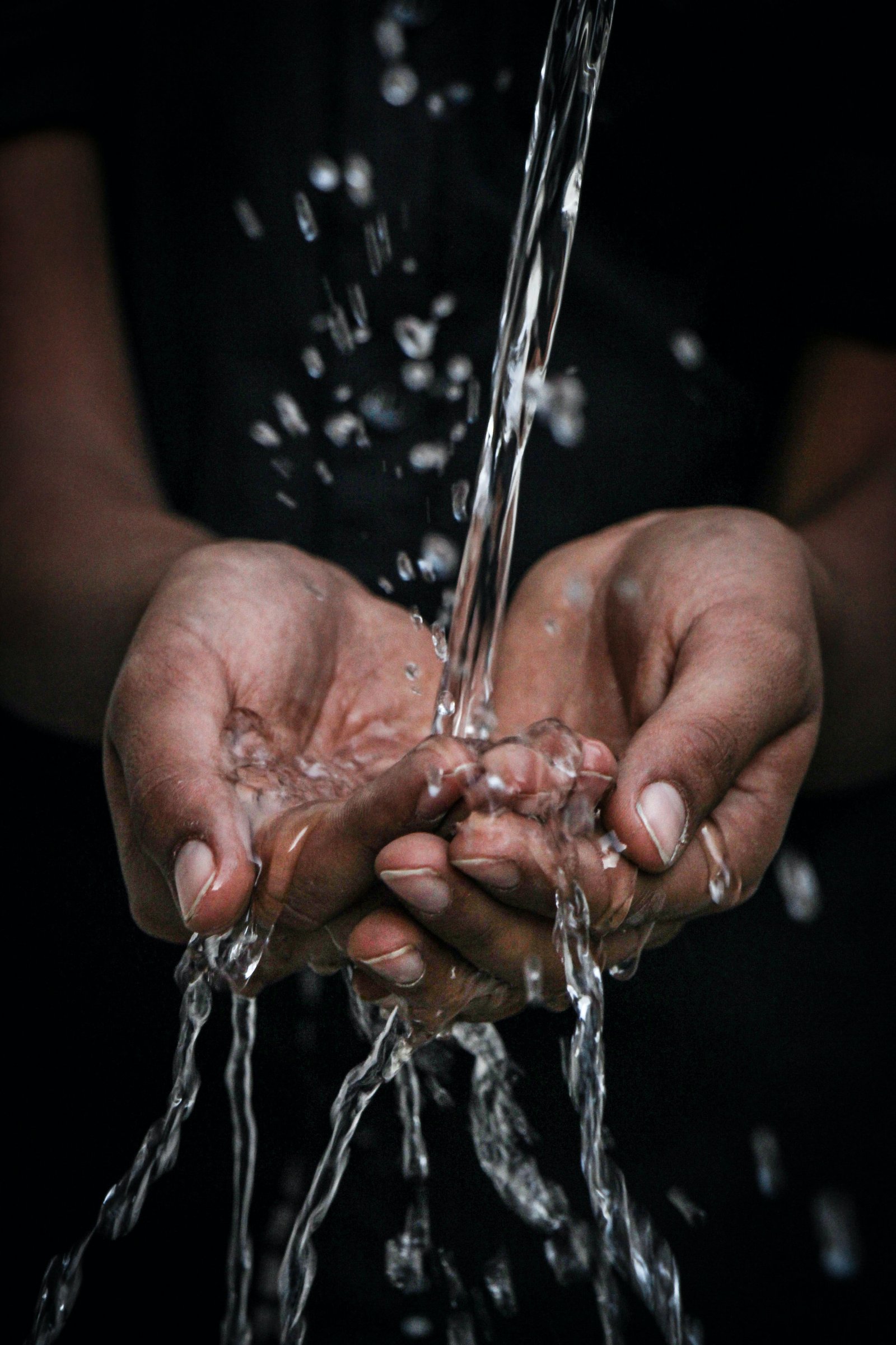 how-much-does-5-gallons-of-water-weigh-find-out-here